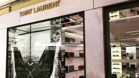 Saint Laurent Stores in Poland 